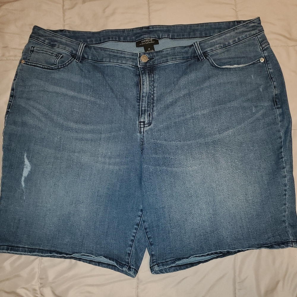 Venezia from Lane Bryant Distressed Jean Shorts - Size 26 - Lightly Used